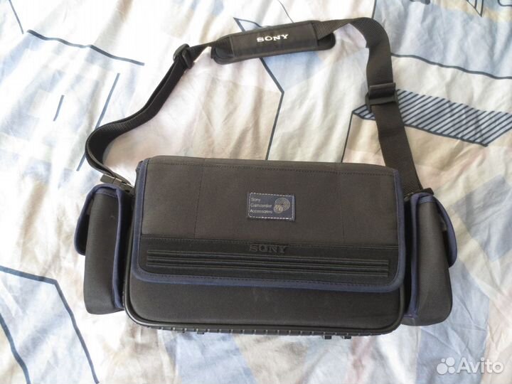 Сумка Sony для фото принадлежностей и не только