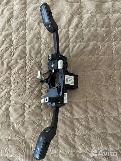 Продам Блок подрулевых переключателей (Стрекоза)