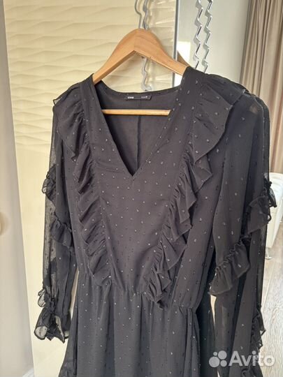 Платье черное женское