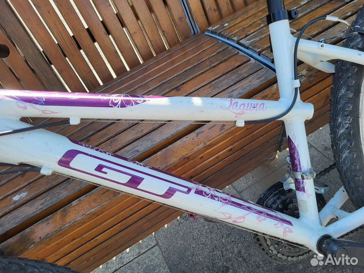 Женский велосипед GT laguna