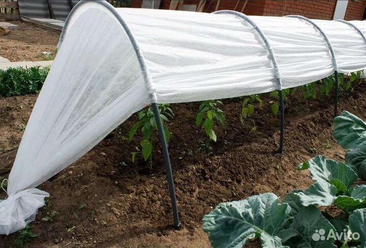 Парник для рассады новый 4м с колышками