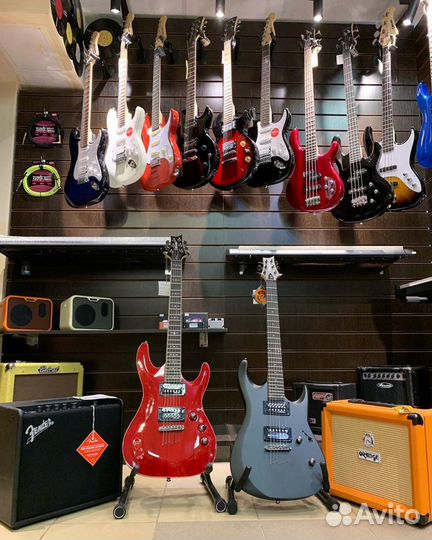 Набор: Гитара+Комбоусилитель+Чехол