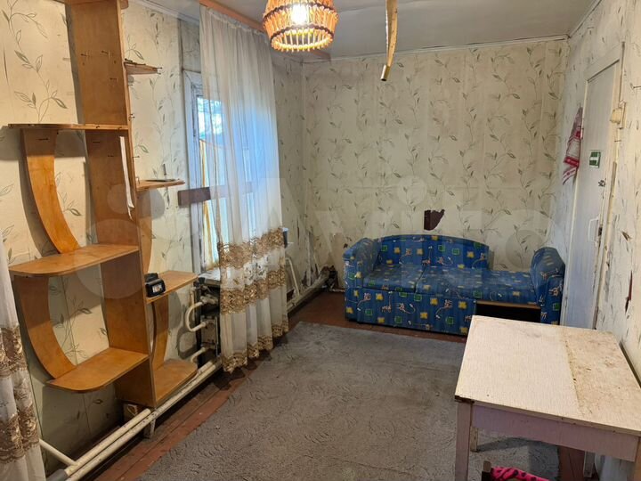 2-к. квартира, 42 м², 1/1 эт.