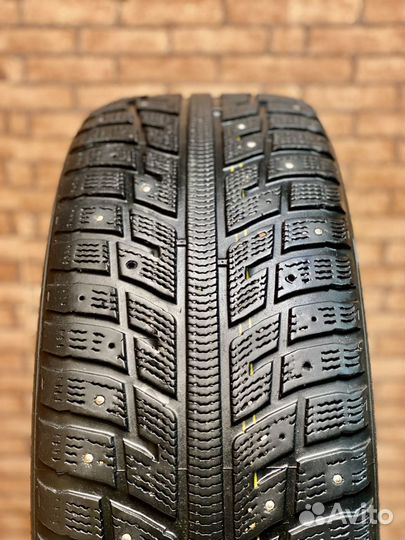 Kumho I'Zen KW22 225/55 R17