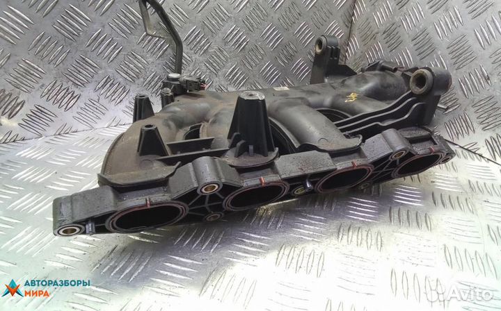 Коллектор впускной Mercedes-Benz CLK-Класс