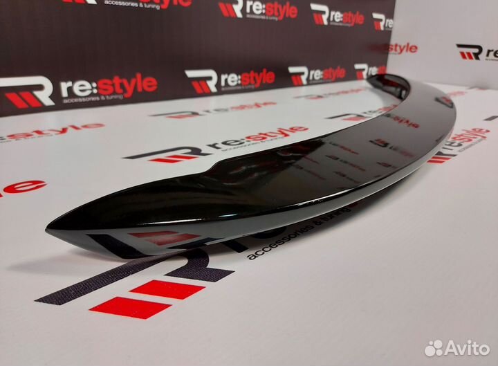 Спойлер Наверх Toyota Vitz 130 Черный