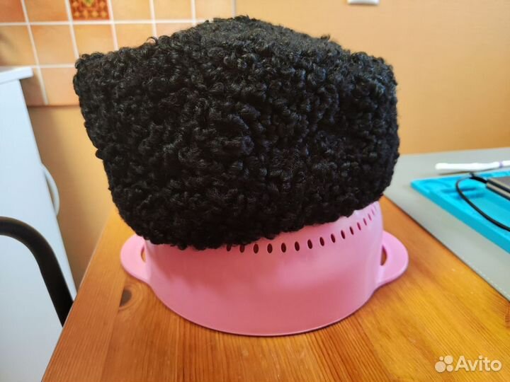 Шапка каракуль женская