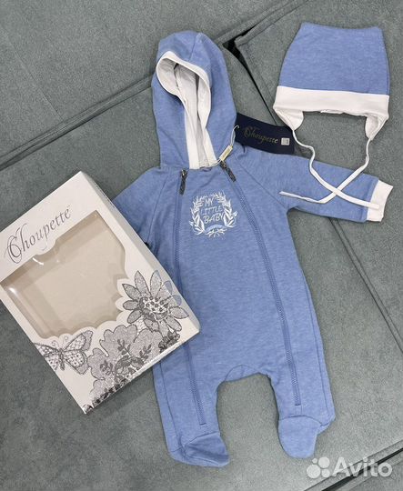 Комбинезон с шапочкой