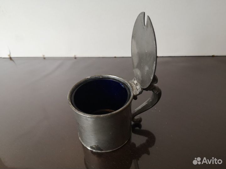 Старинная сахарница