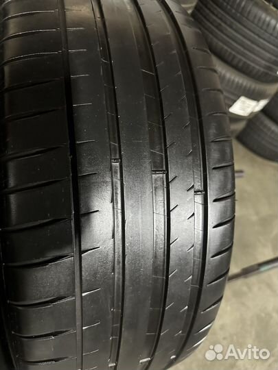 Michelin Pilot Sport 4 255/45 R19 104Y