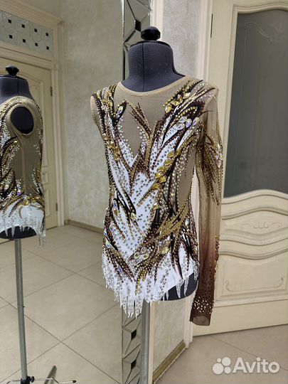 Купальник для художественной гимнастики 134