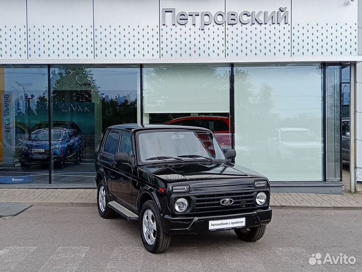 LADA 4x4 (Нива) 1.7 МТ, 2015, 89 000 км