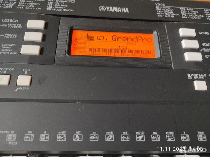 Синтезатор Yamaha PSR-E343