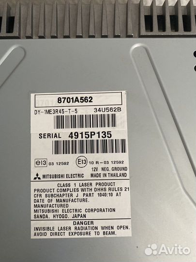 Штатная магнитола на Mitsubishi Outlander 3