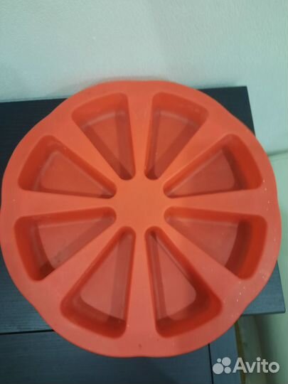 Силиконовая форма для выпечки