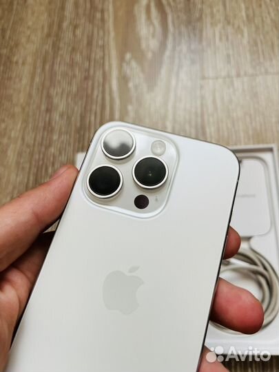 iPhone 15 Pro, 128 ГБ