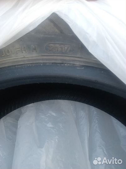 Hankook Winter I'Pike 215/65 R17