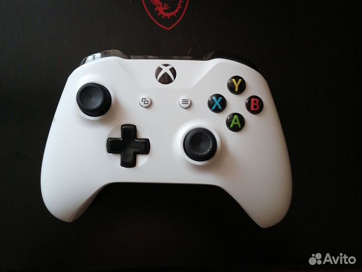 Геймпад xbox one