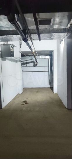 Машиноместо, 15 м²