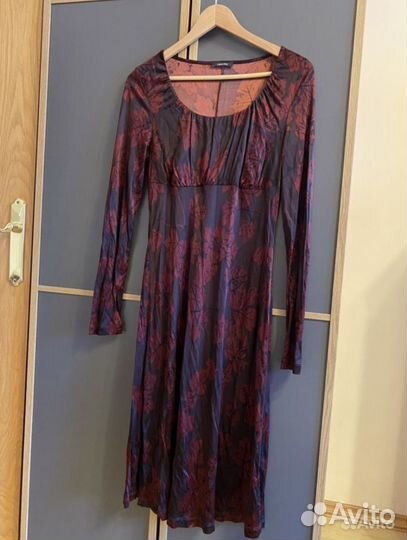 Платья р.48 (росс.)