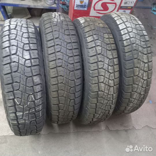 Pirelli Scorpion MTR 185/75 R16 92C