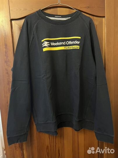 Свитшот weekend offender