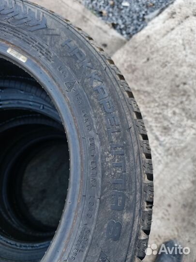 Nokian Tyres Hakkapeliitta 8 185/60 R15