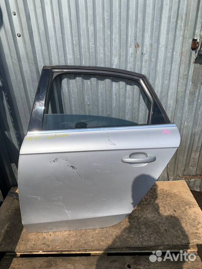 Задняя левая дверь Ауди А4 В7 Audi A4 B7 универсал