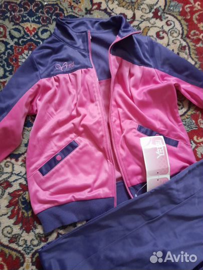 Спортивный костюм для девочки