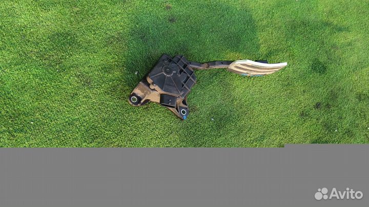 Педаль газа Nissan Presage Rider универсал VQ35DE