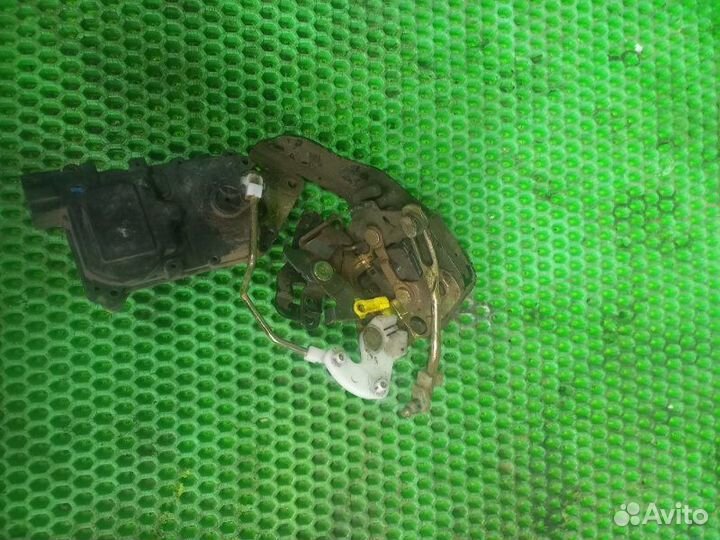 Замок двери Hyundai Accent LC/LC2 G4EB 2007