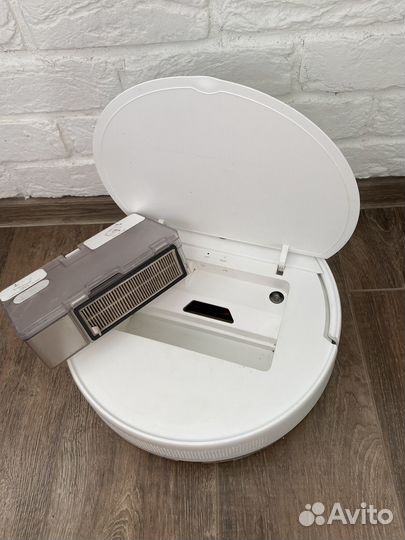 Робот пылесос xiaomi mi robot vacuum mop essential