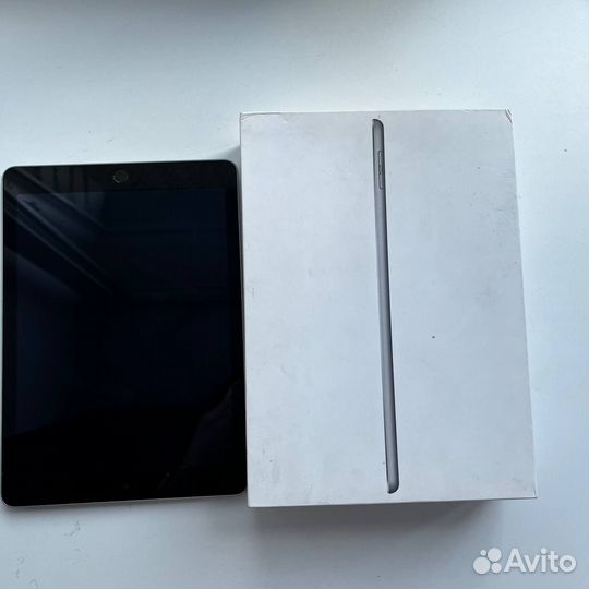 iPad 2017г 9,7