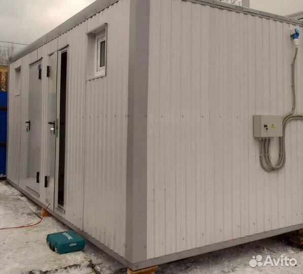 Бытовка (сантехническая) 5 туалетных кабинок и 3 у