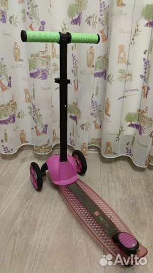 Самокат трехколесный Y-scoo