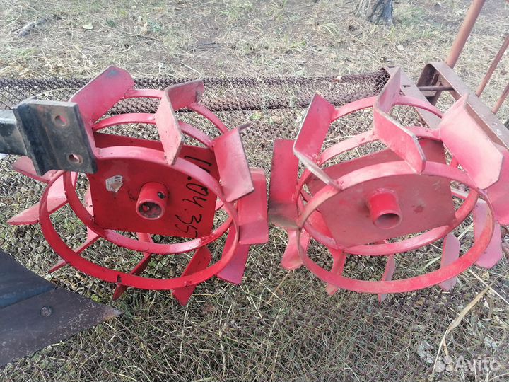 Плуг с колёсами