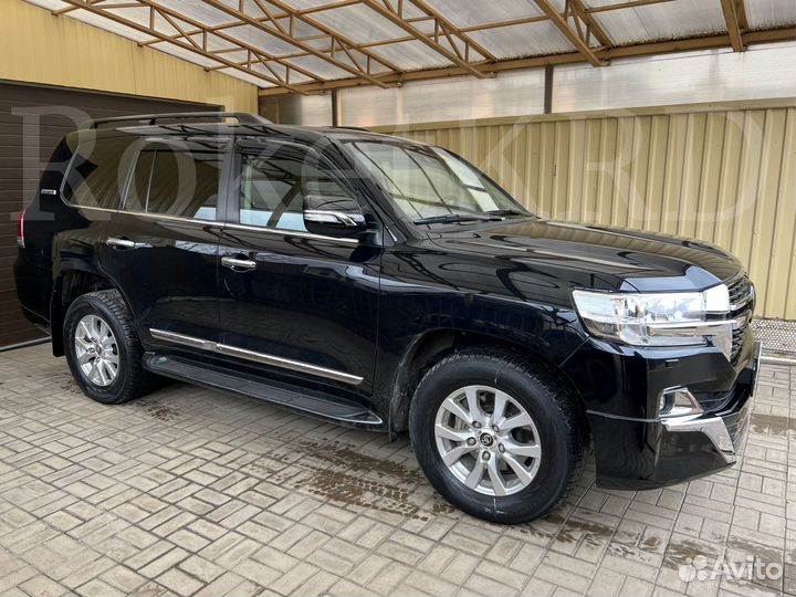 Обвес Toyota Land Cruiser 200 стиль 2021 Black