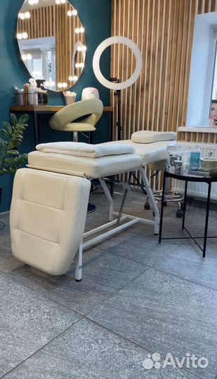 Кушетка для наращивания ресниц