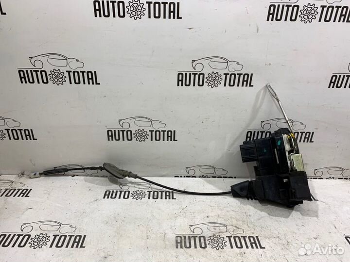 Замок двери задний правый Ford Fusion fxja 2008