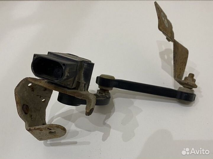 Датчики положения кузова Ford Focus 3