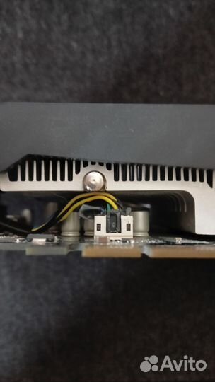 Asus GTX 750 ti 4gb ROG strix