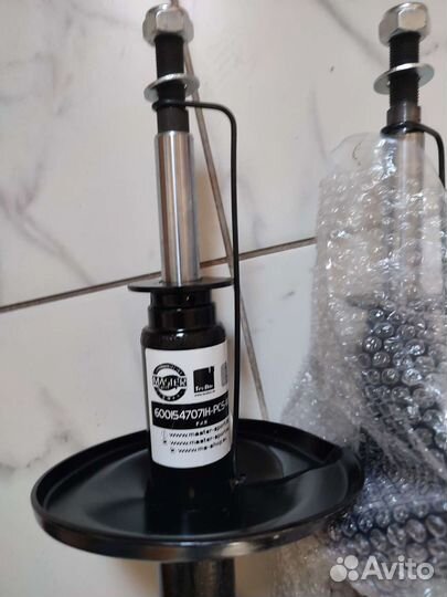 Амортизаторы 2шт. передние для logan/sandero