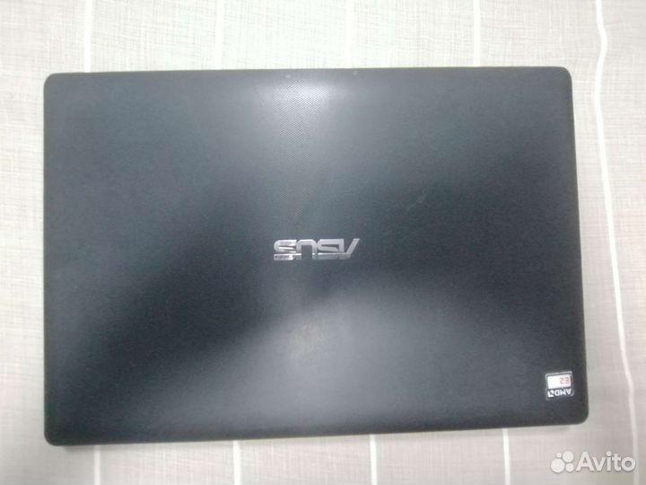 Ноутбук asus