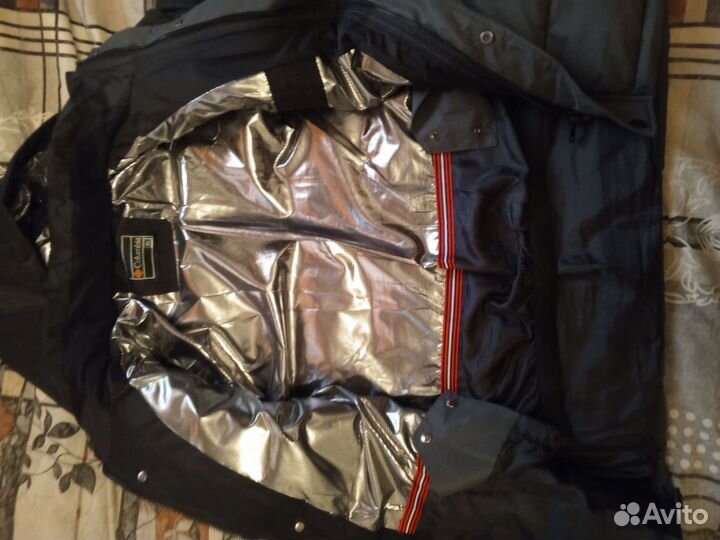 Зимний горнолыжный костюм