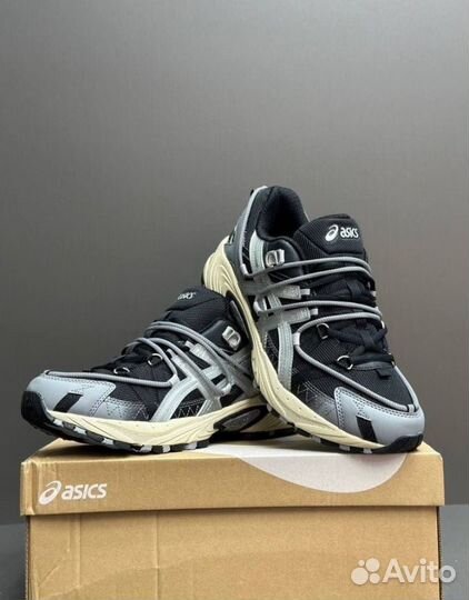 Инновационные кроссовки Asics Gel Kahana TR v2