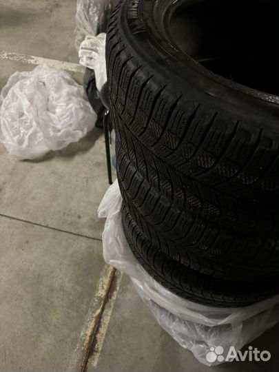 Michelin X-Ice XI3 225/55