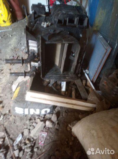 Радиатор отопления Ниссан Премьера, рейсталин