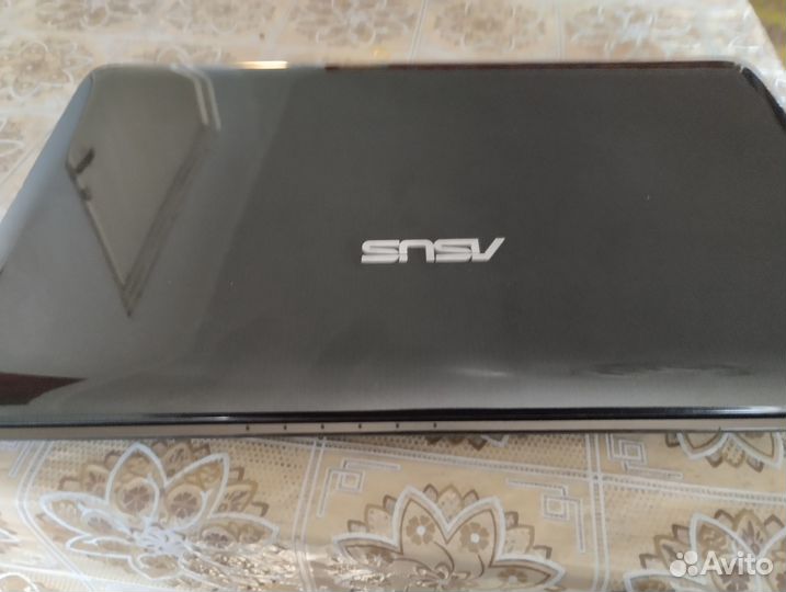 Продам ноутбук Asus X52JE