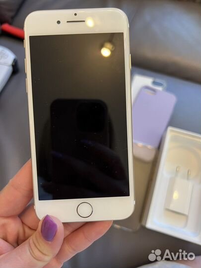 iPhone 7, 32 ГБ
