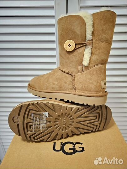 Угги Женские UGG W Bailey Button II Brown